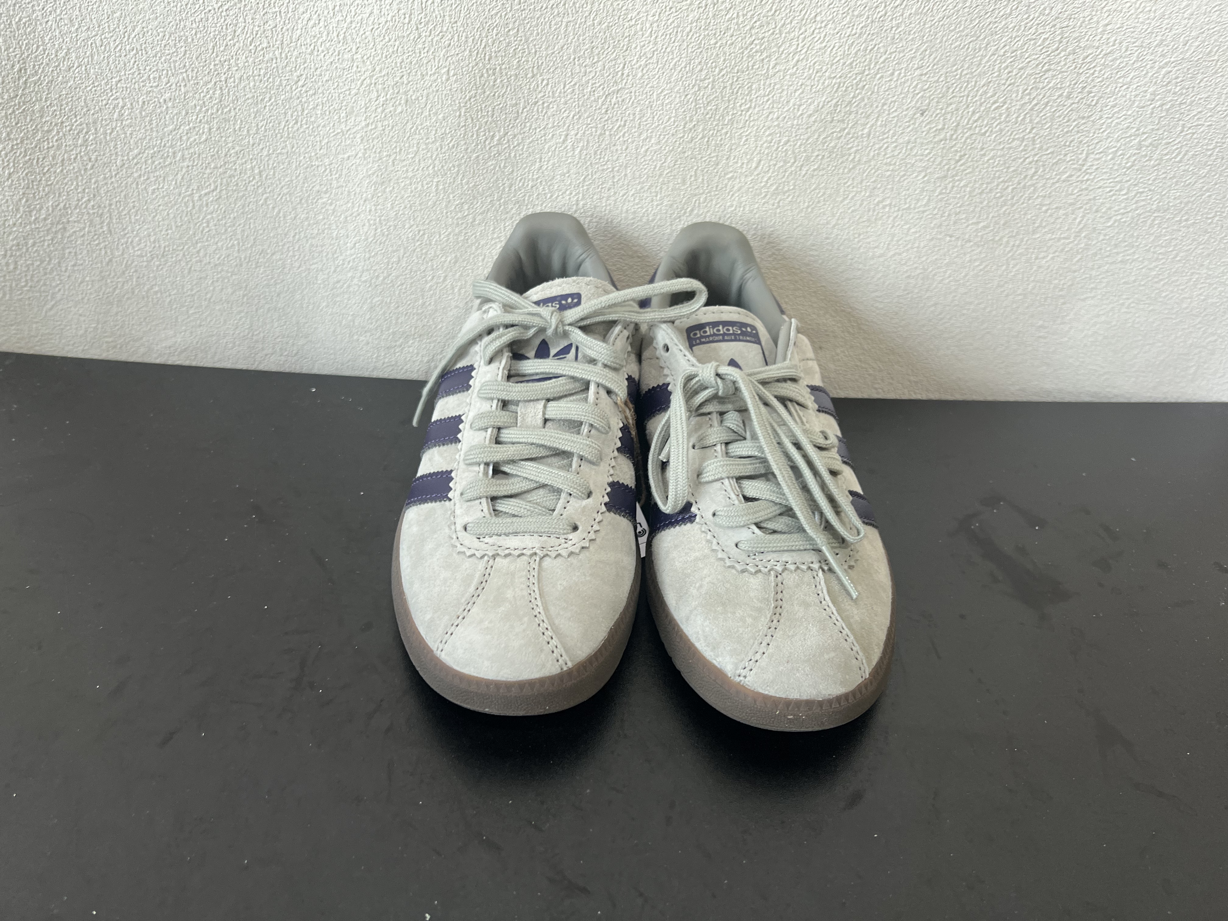 特價鞋款23cm 售出不退不換 B0669