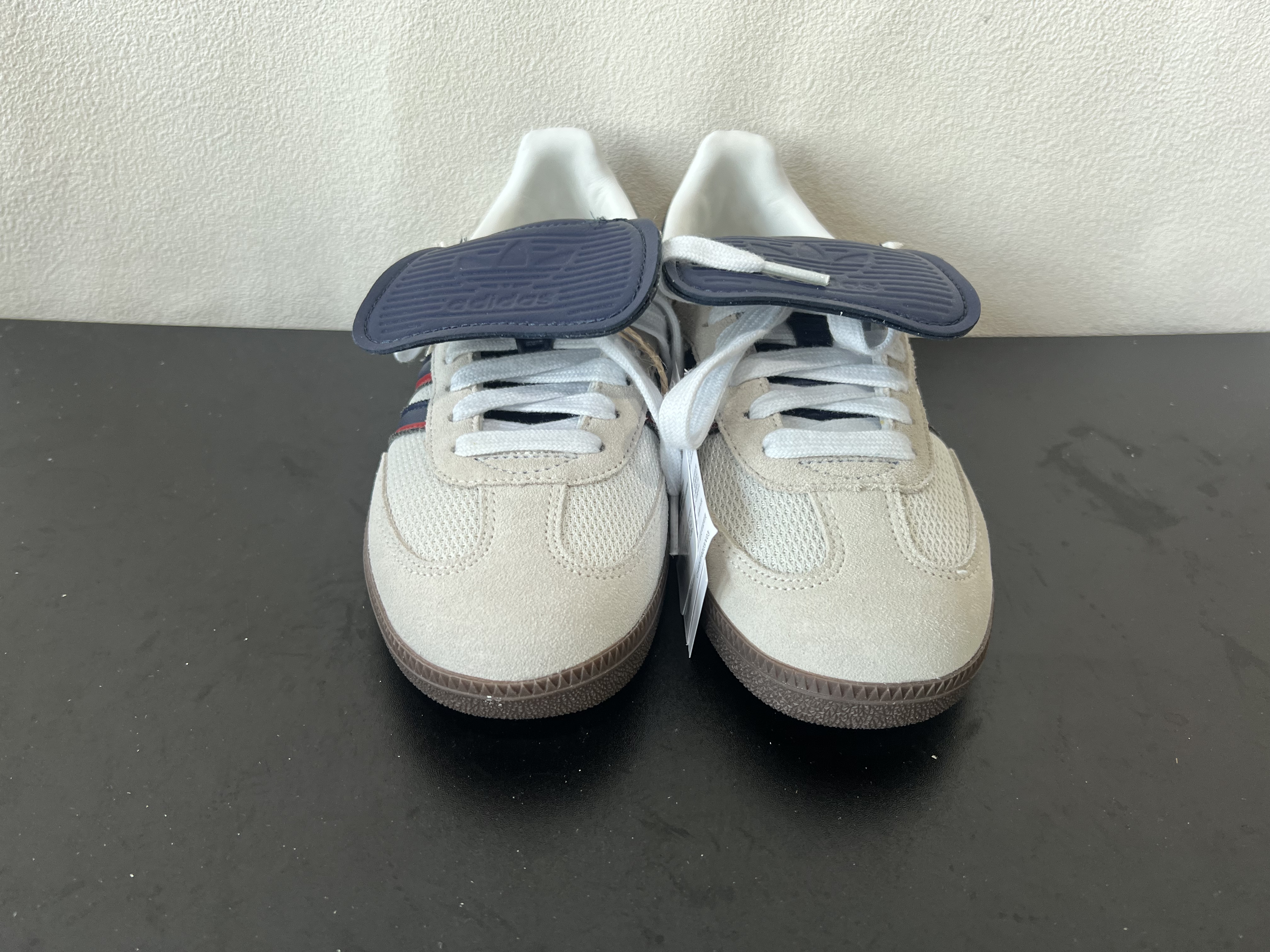 特價鞋款25cm 售出不退不換 B0677