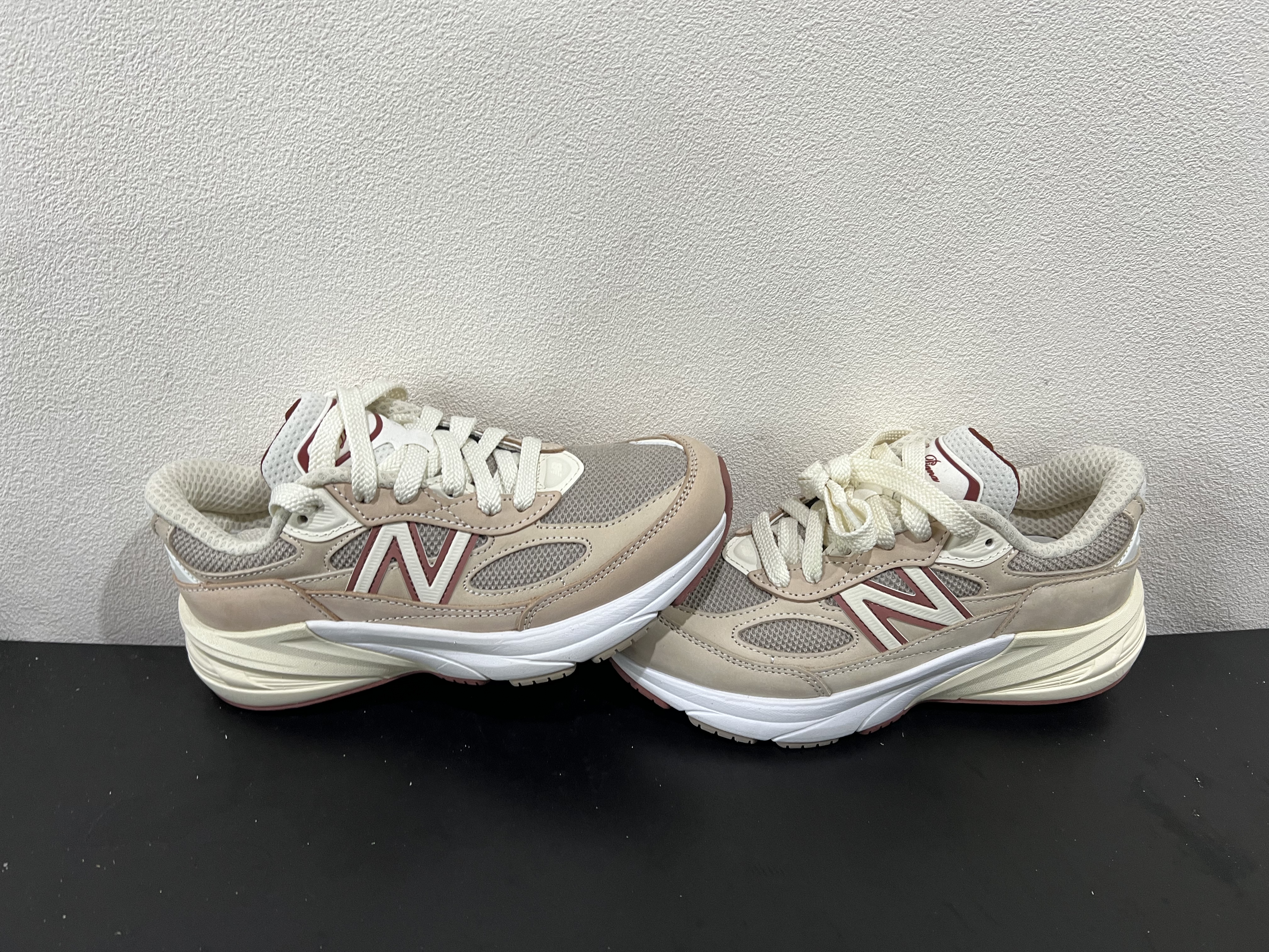 特價鞋款22cm 售出不退不換 B0730