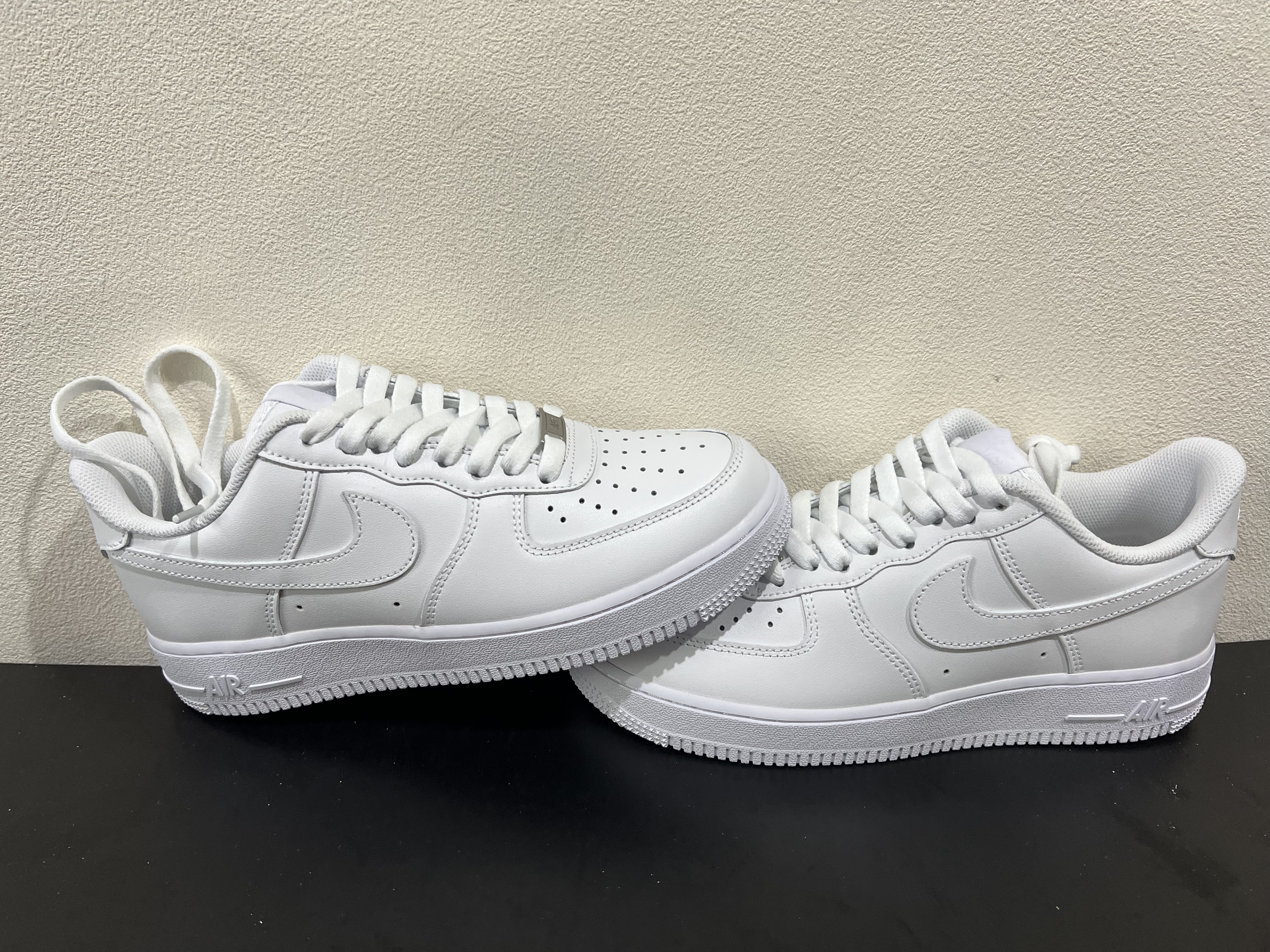 特價鞋款26cm 售出不退不換 B0747