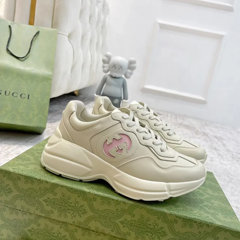 gucci 老爹鞋 系列