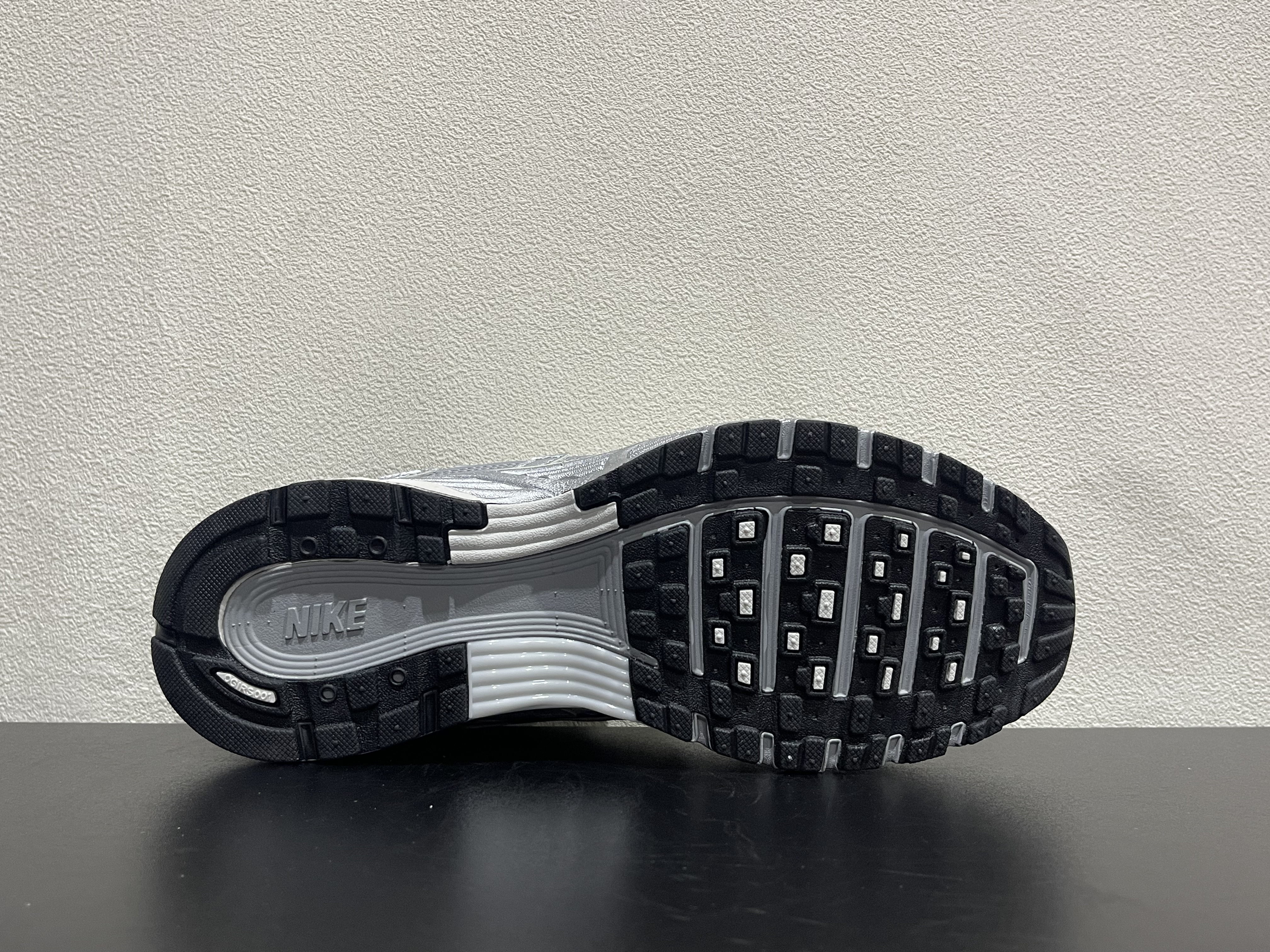 Nike P-6000(36-45)
