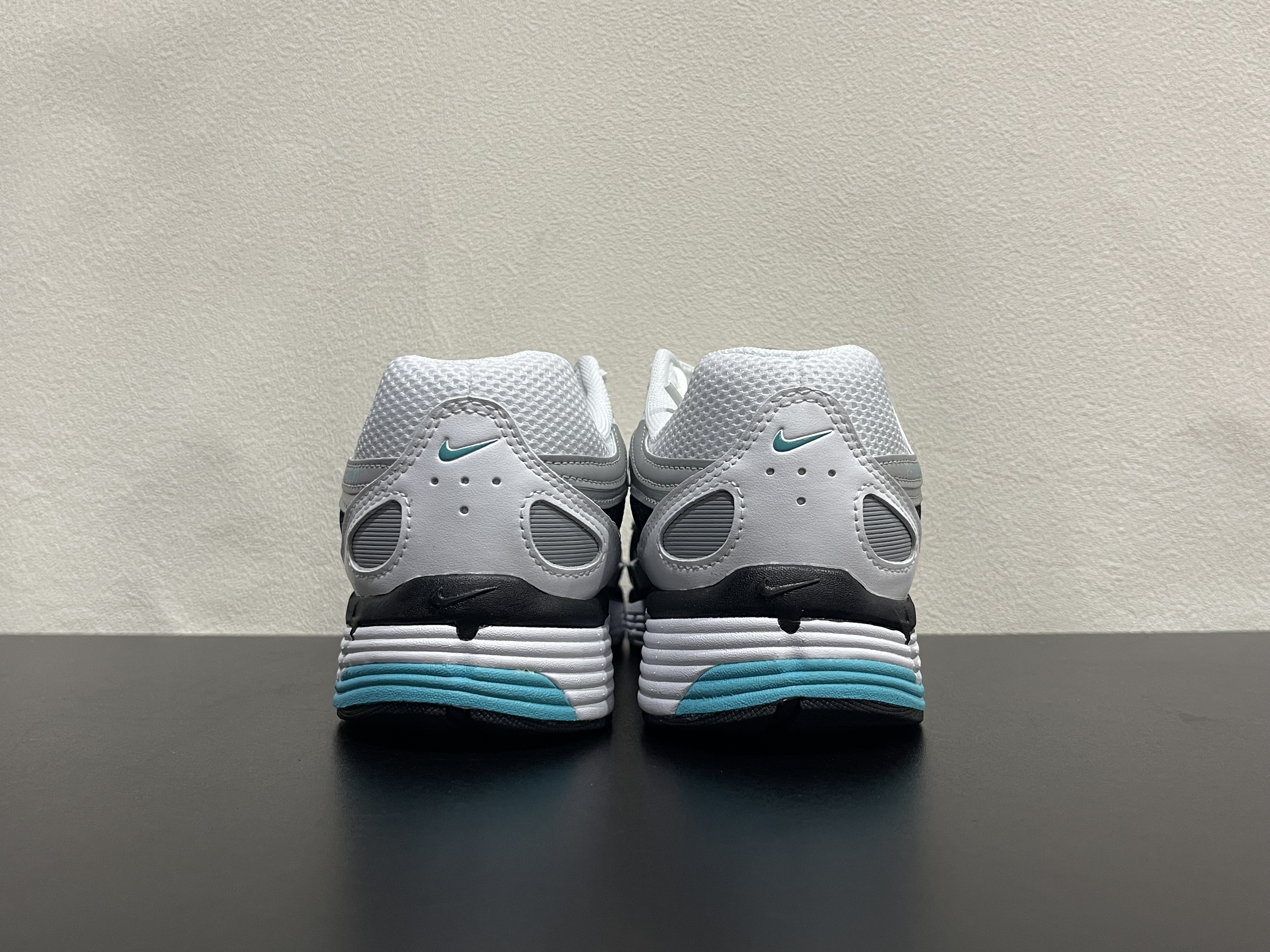 Nike P-6000(36-47.5)