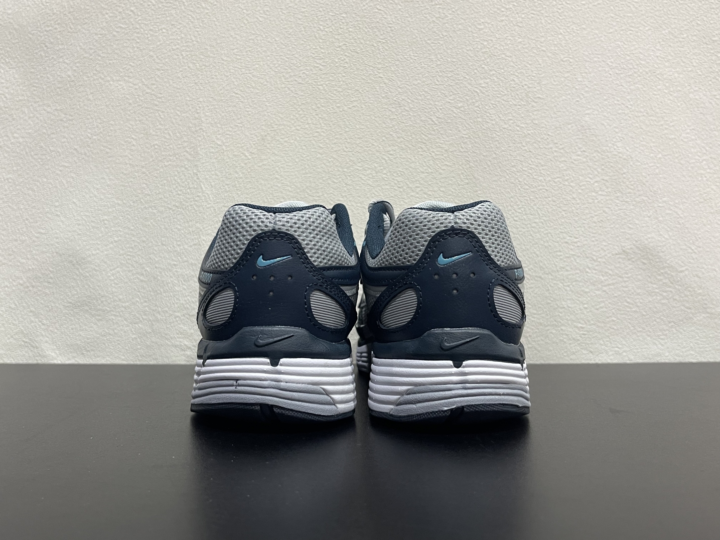 Nike P-6000(39-47.5)
