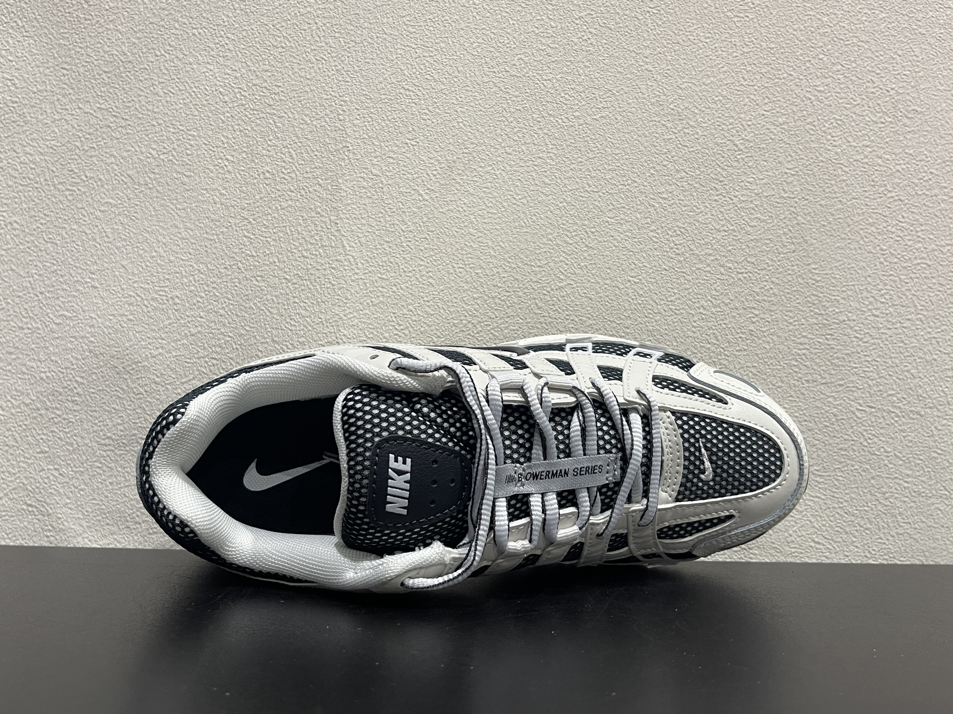 Nike P-6000(36-47.5)