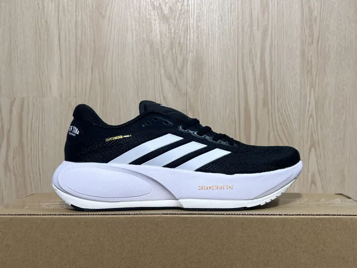 Adidas Ultraboost 5.O跑鞋