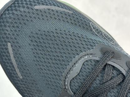 Nike Air Zoom Vomero Premium