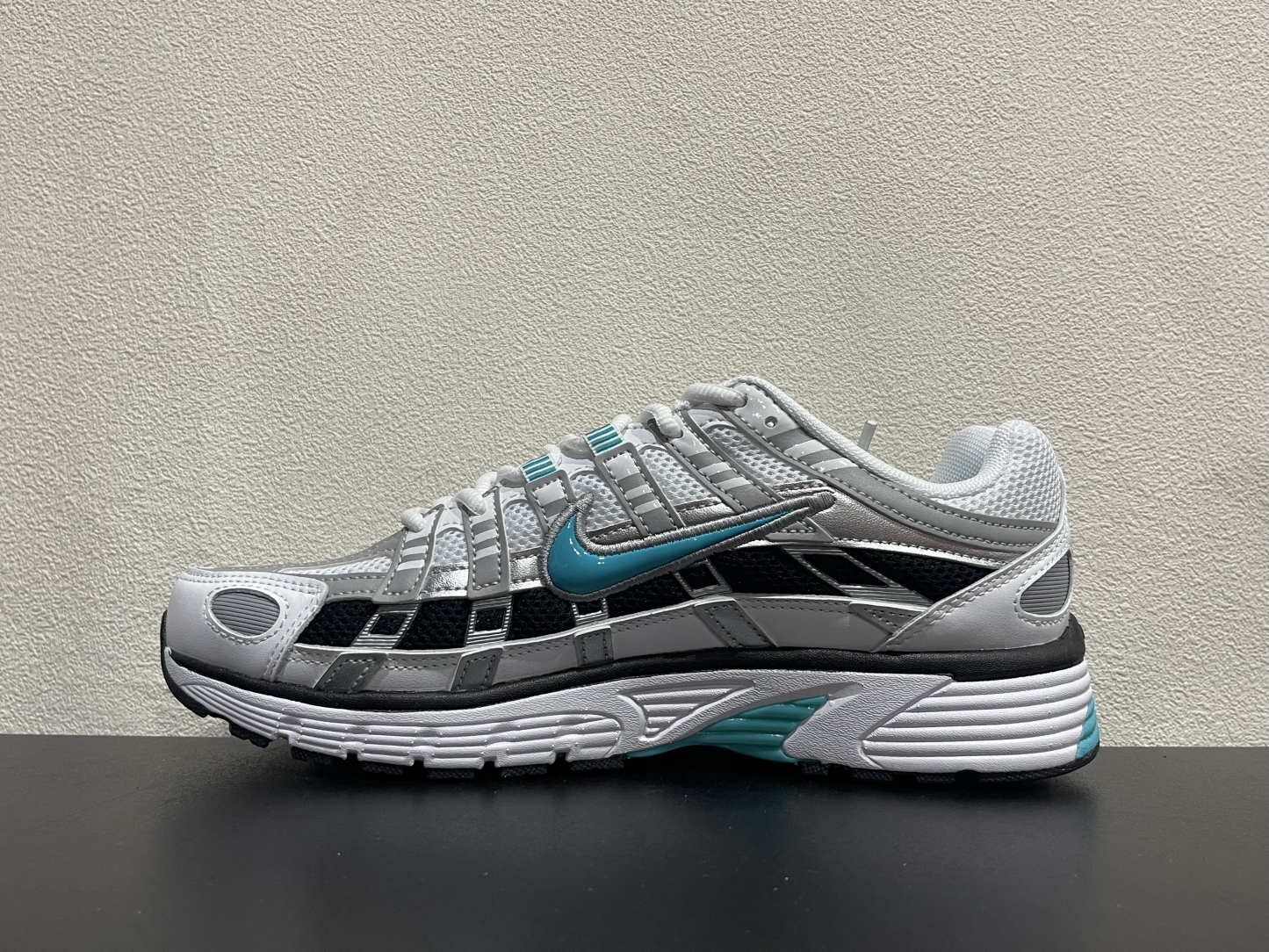 Nike P-6000(36-47.5)