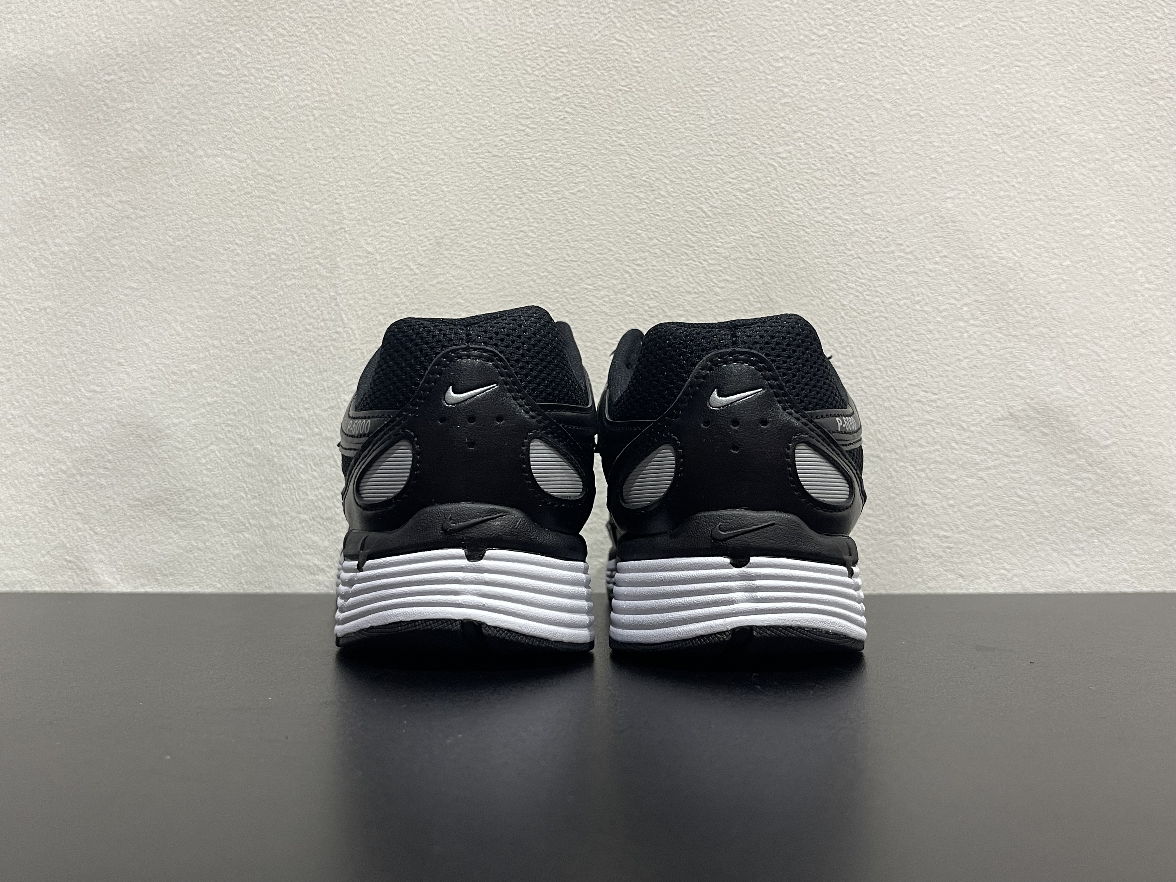 Nike P-6000(36-47.5)