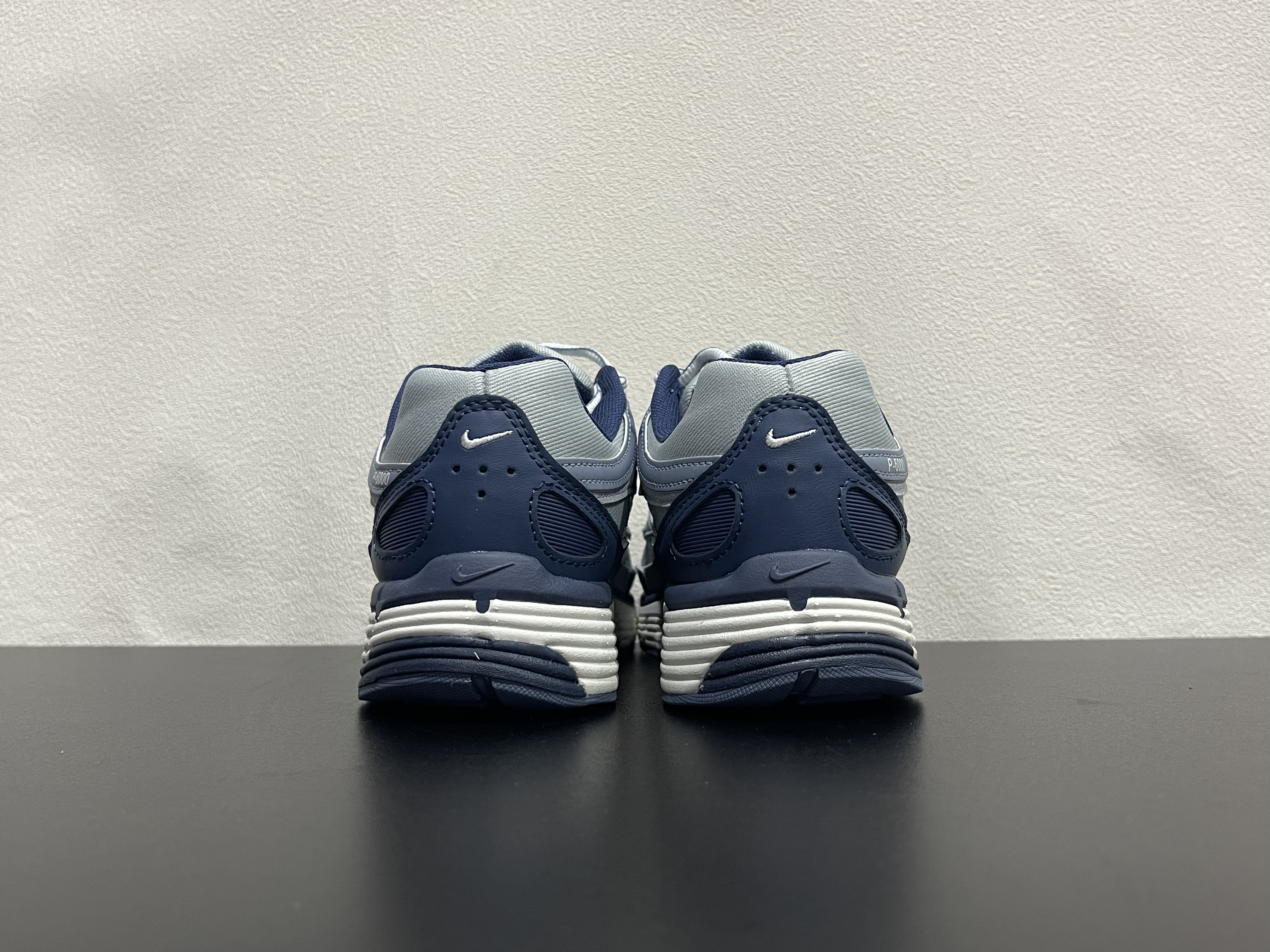 Nike P-6000