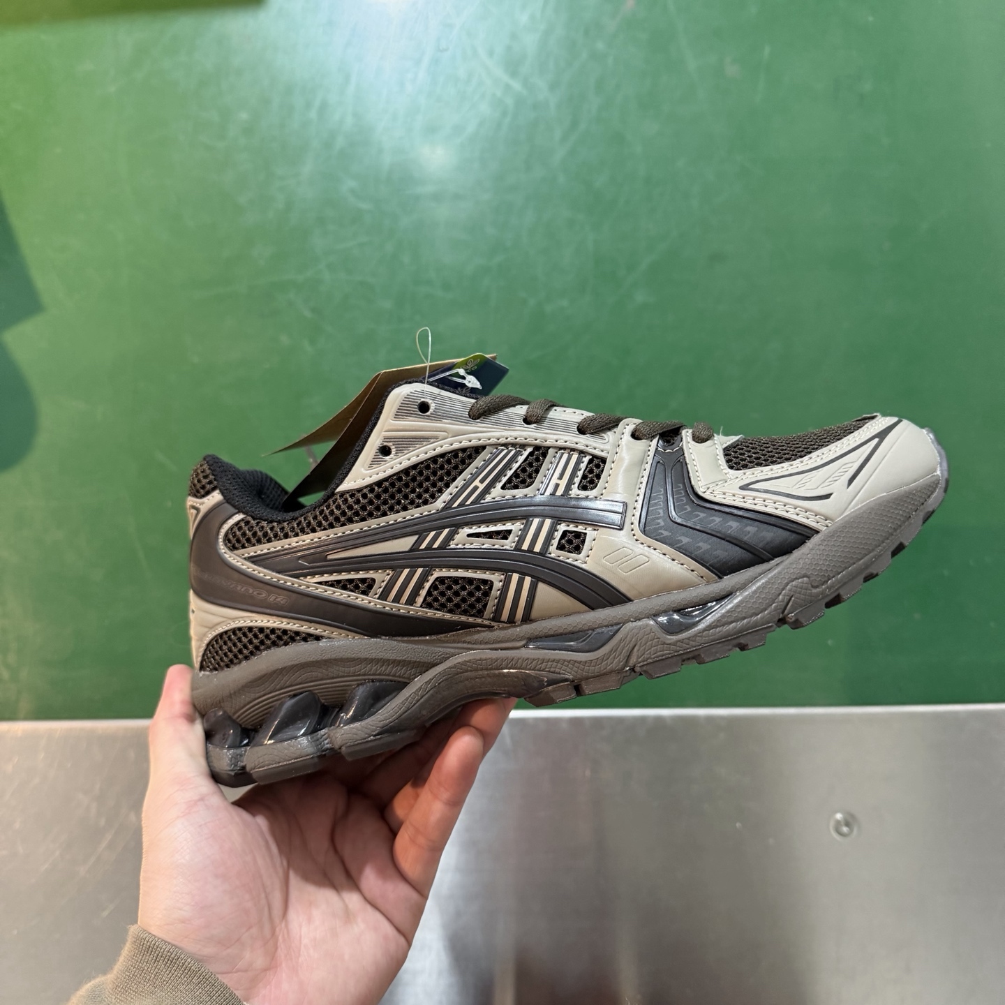 Asics Gel-Kayano 14 （特價福利）