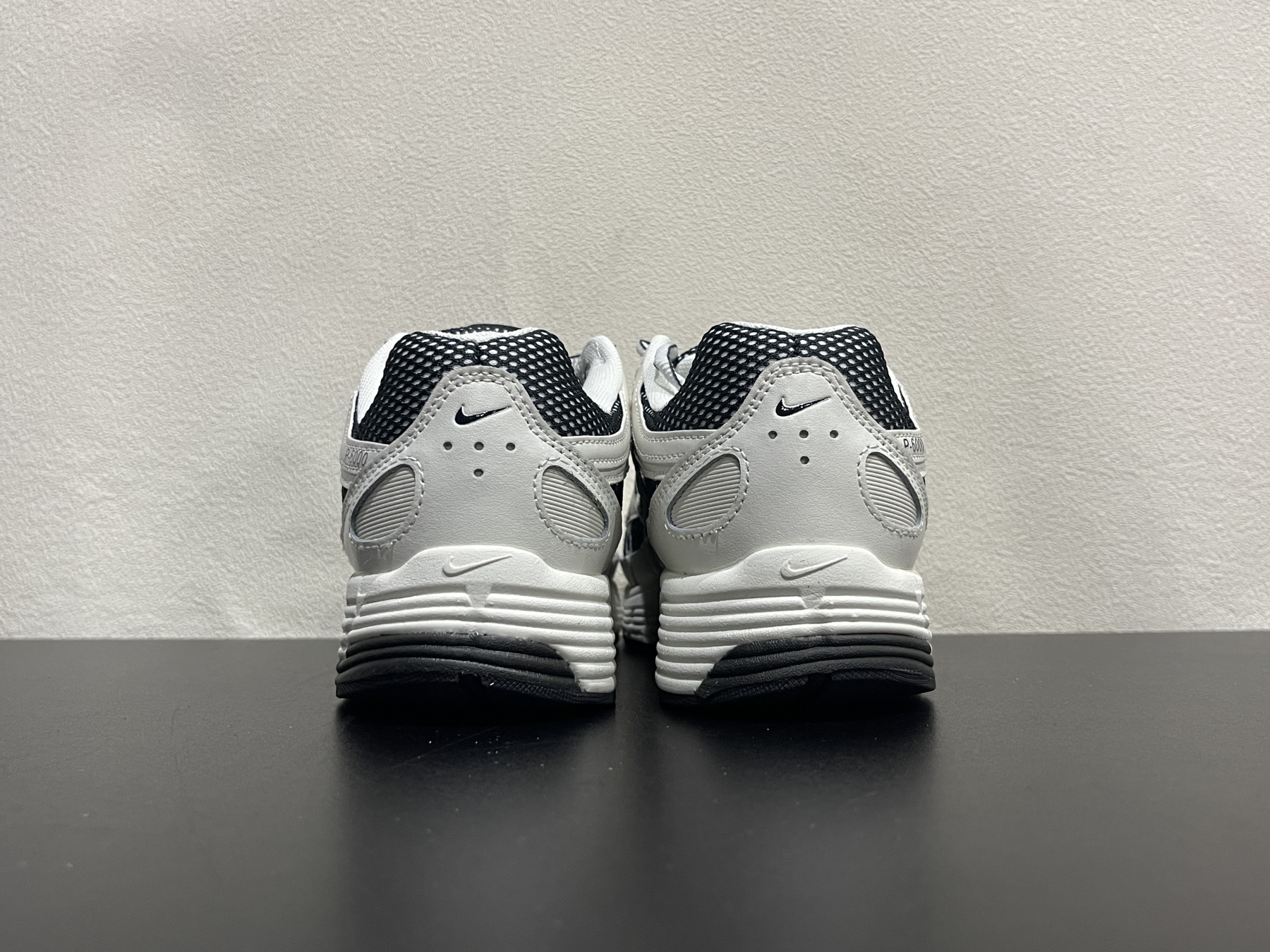 Nike P-6000(36-47.5)