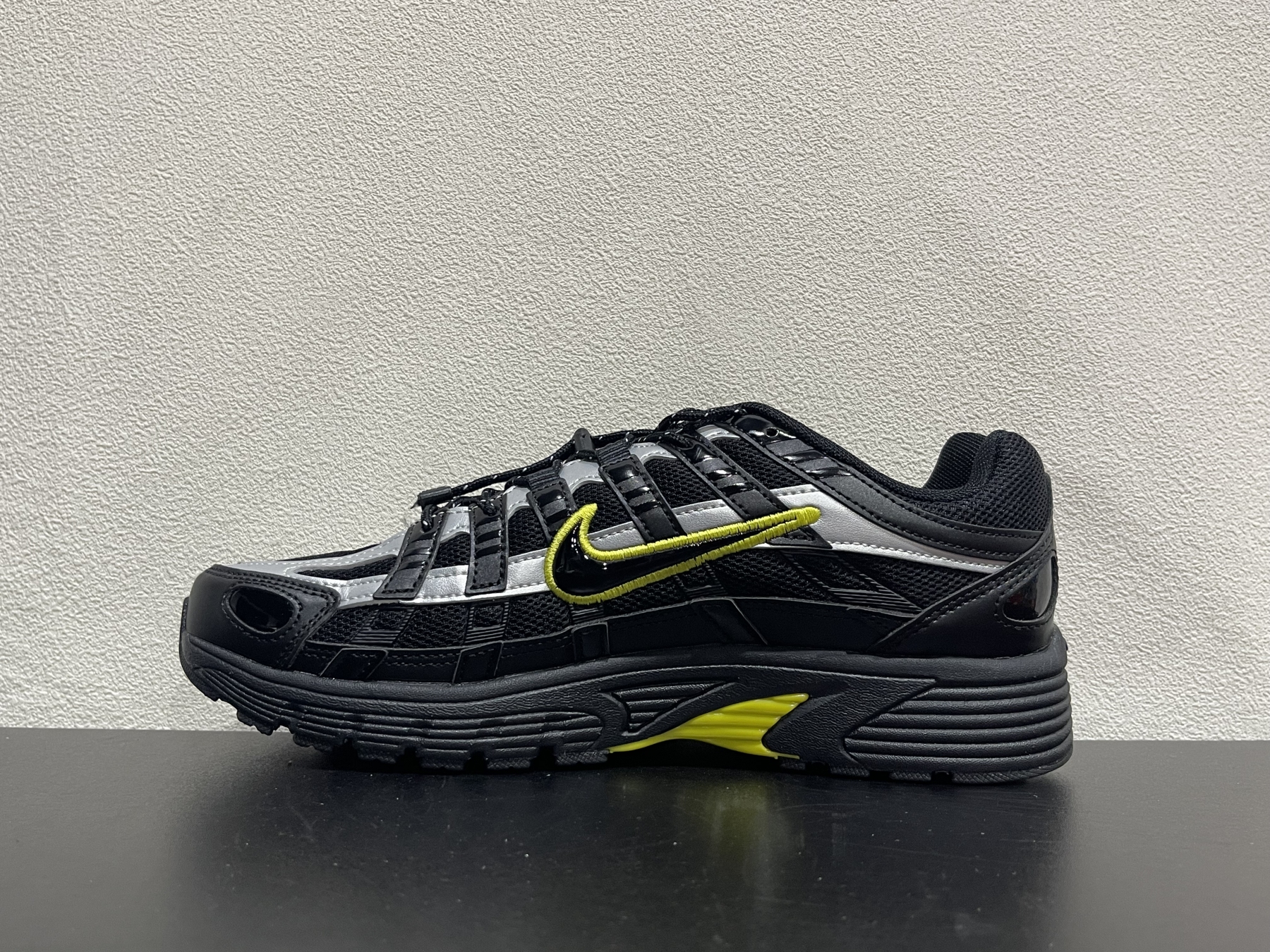 Nike P-6000(36-47.5)
