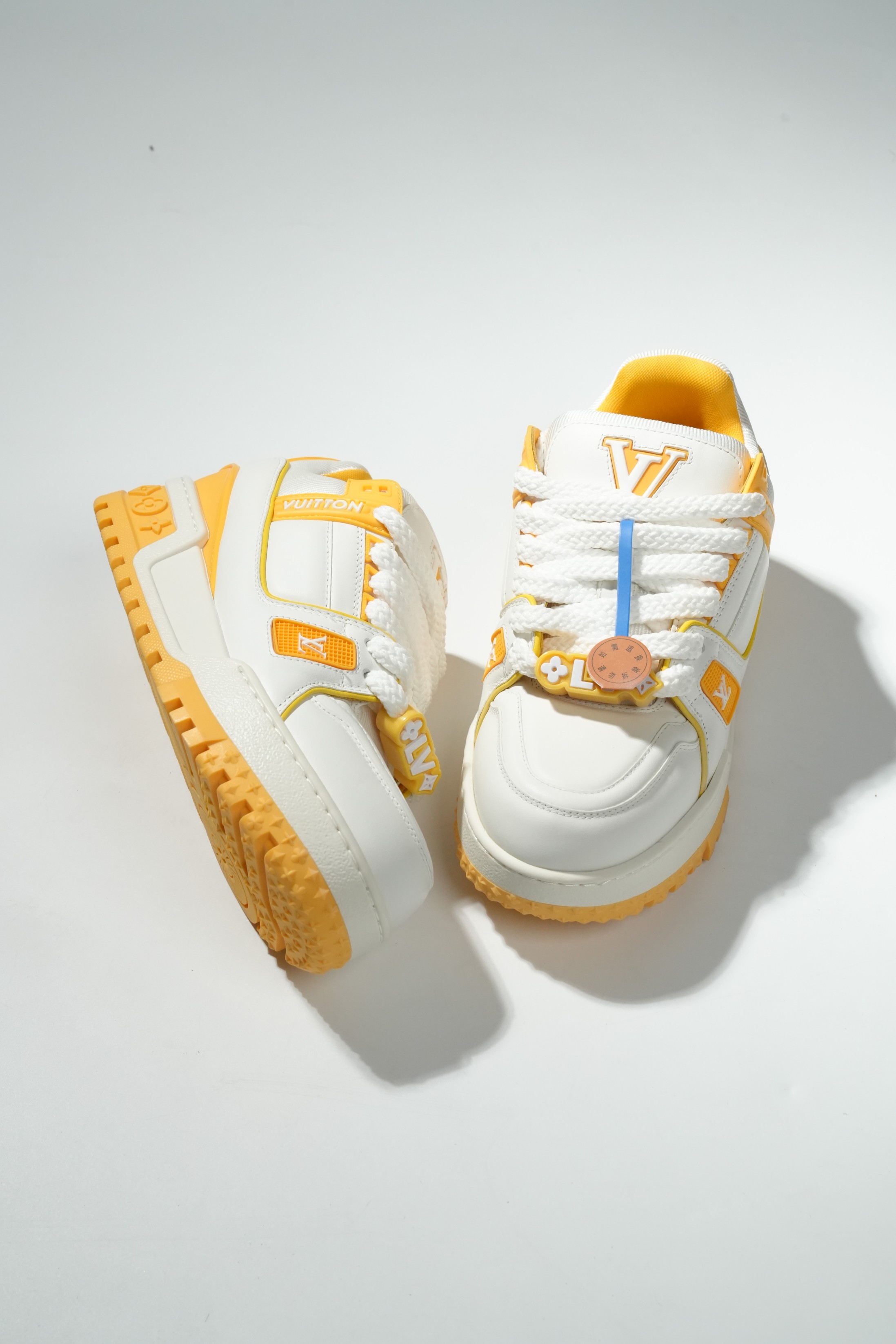 LOUIS VUITTON Trainer Maxi