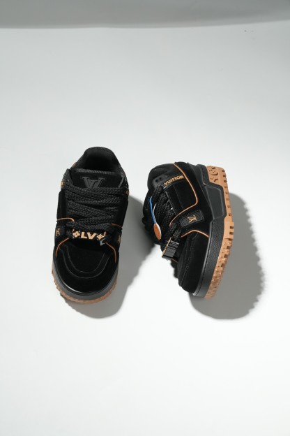 LOUIS VUITTON Trainer Maxi 