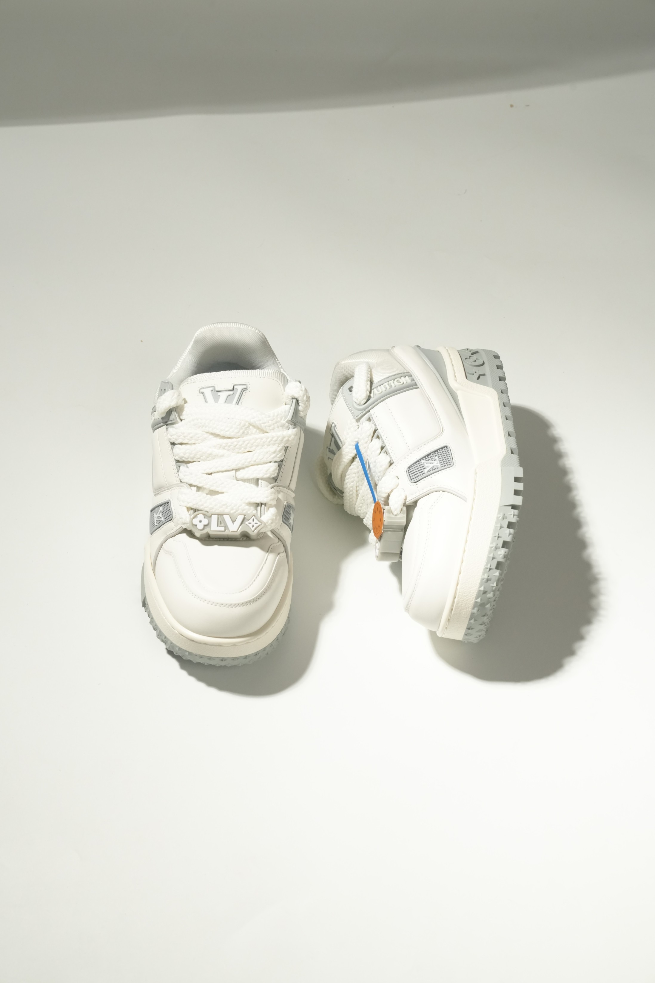 LOUIS VUITTON Trainer Maxi
