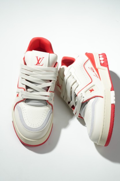 LOUIS VUITTON Trainer 皮革