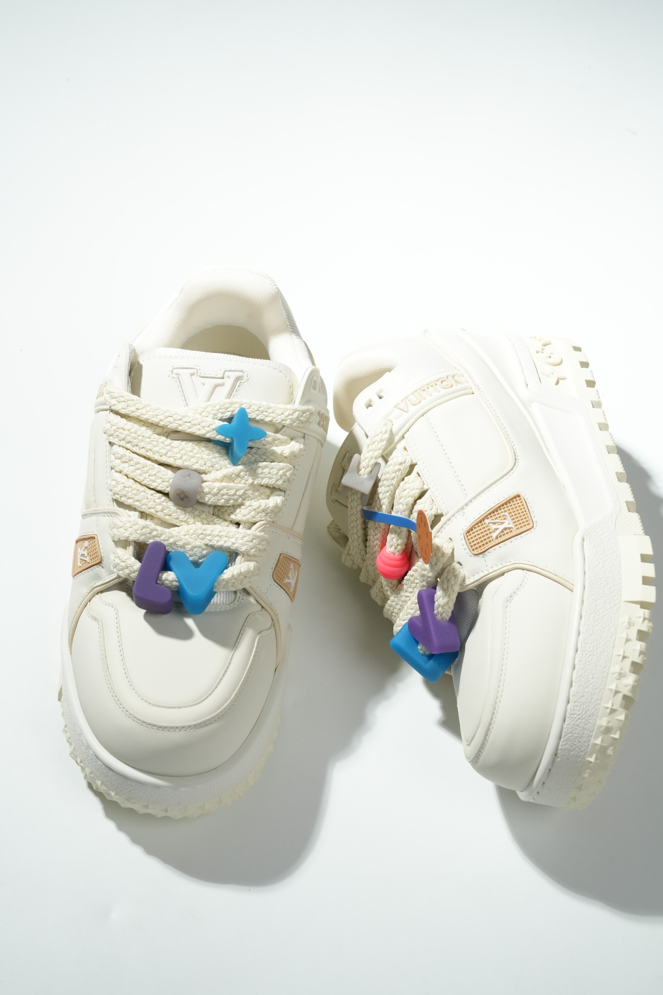 LOUIS VUITTON Trainer Maxi