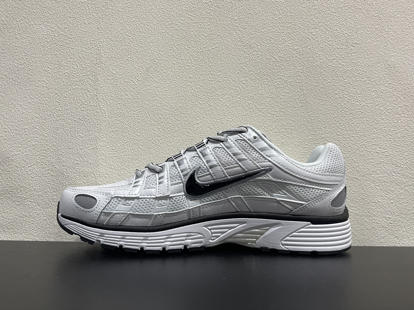 Nike P-6000(36-47.5)