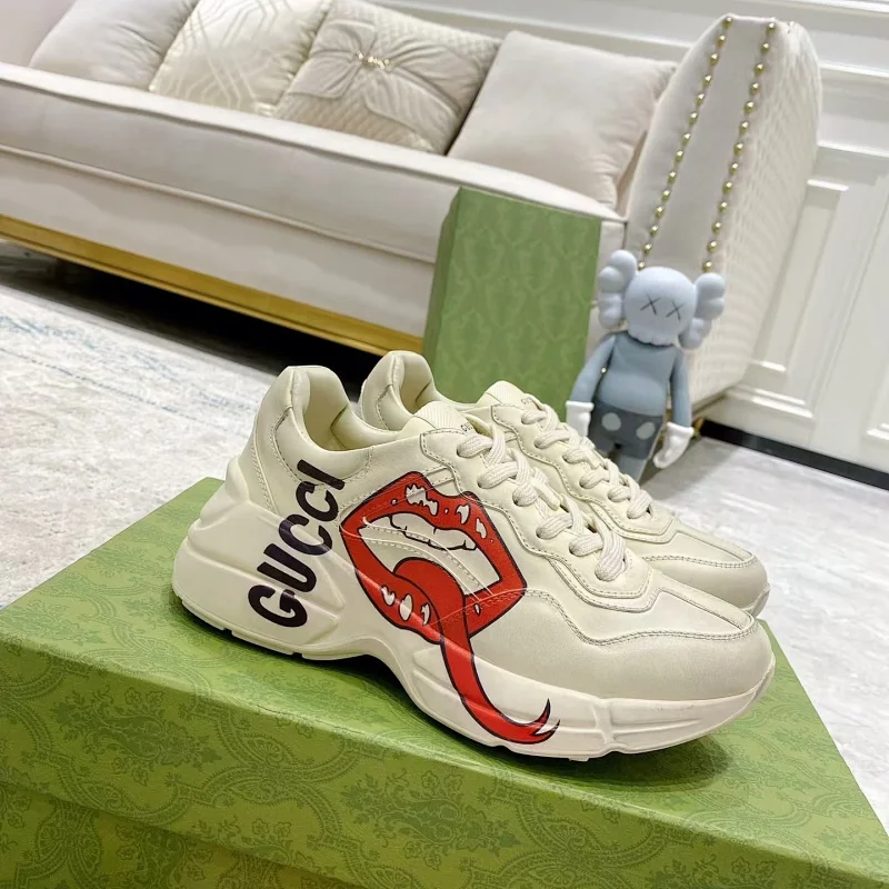 gucci 老爹鞋 系列