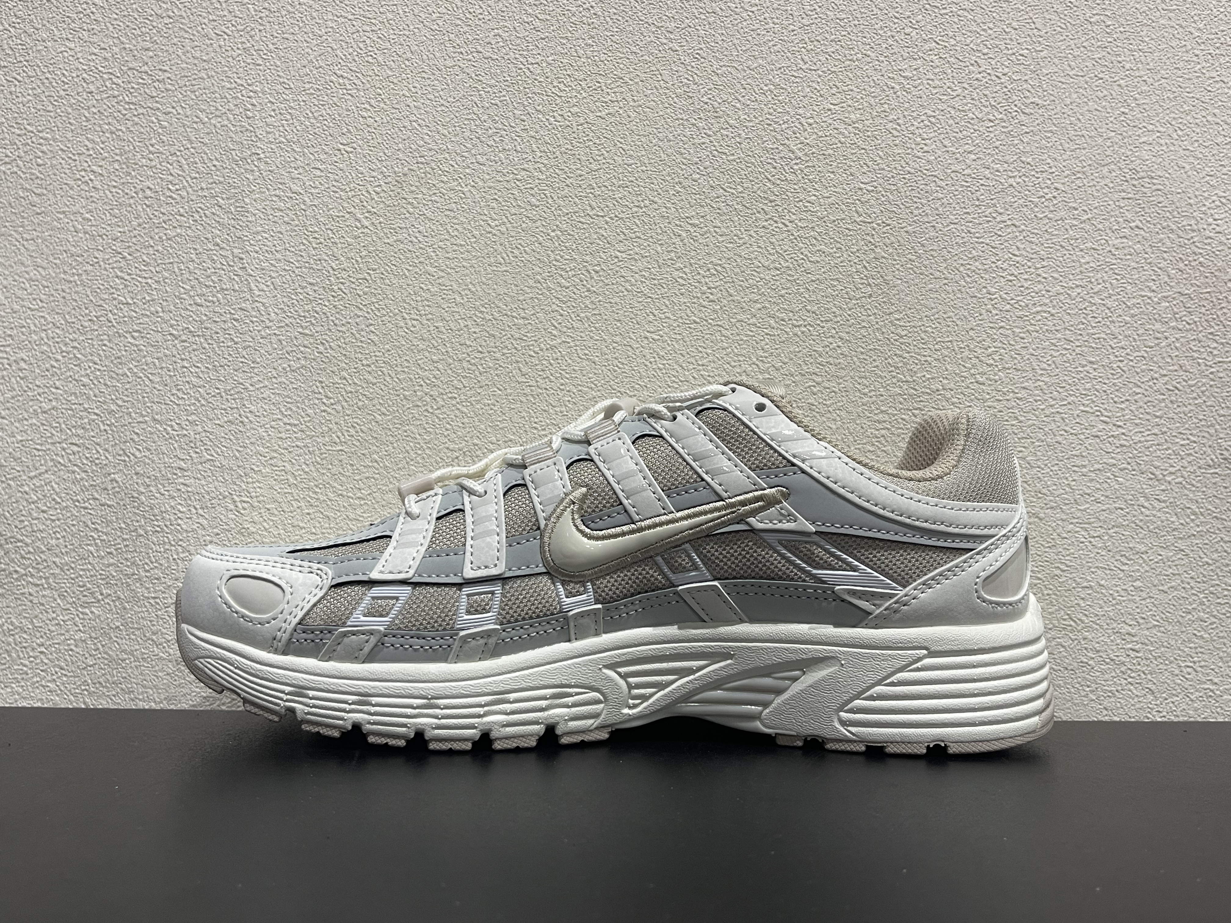 Nike P-6000(36-45)
