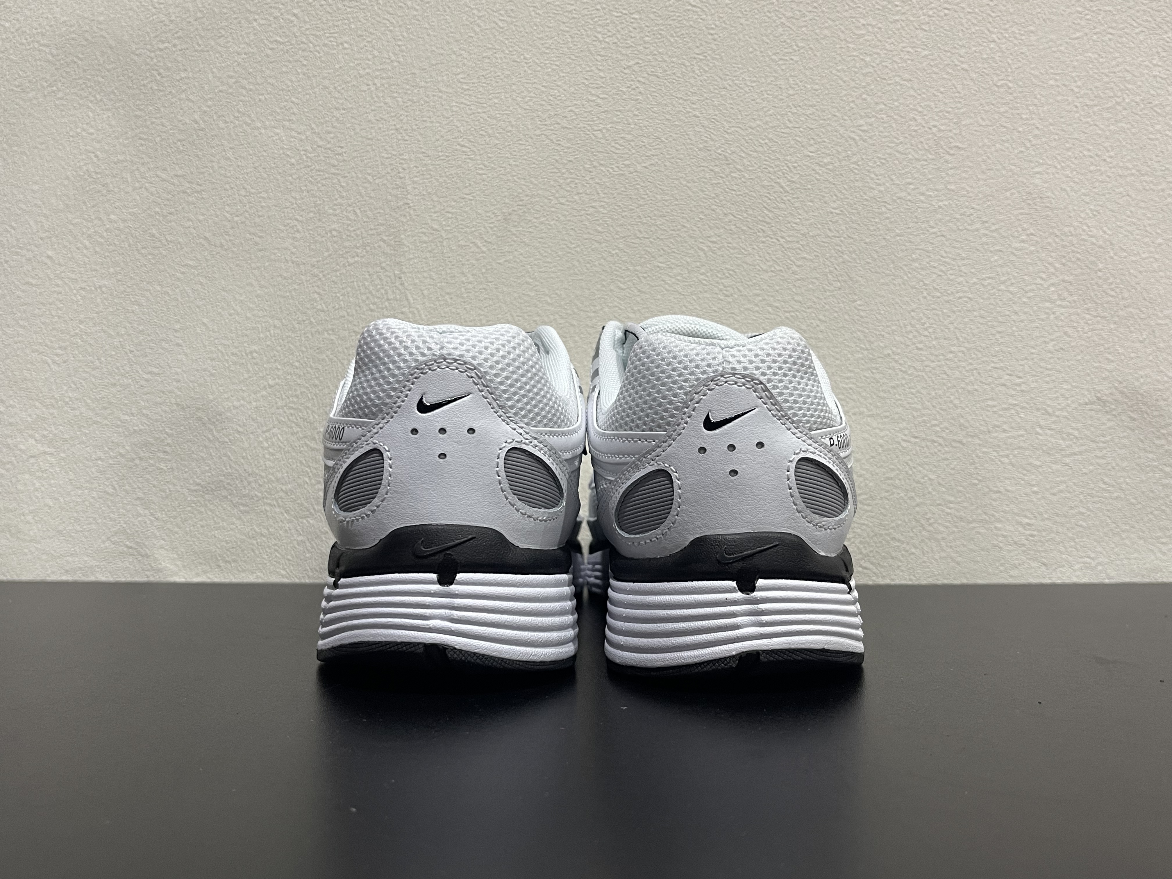 Nike P-6000(36-47.5)