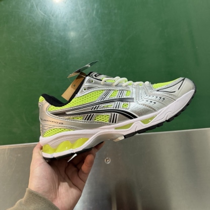 Asics Gel-Kayano 14 （特價福利）