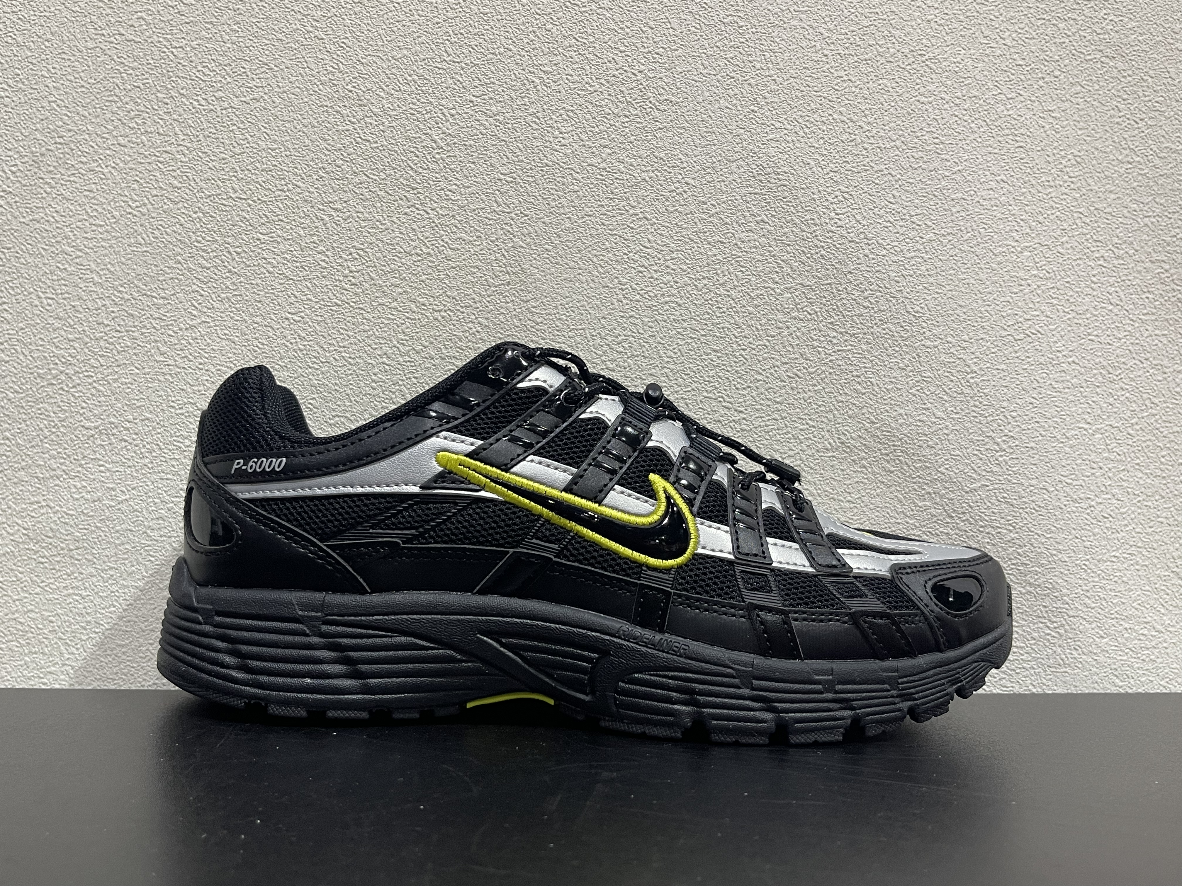 Nike P-6000(36-47.5)