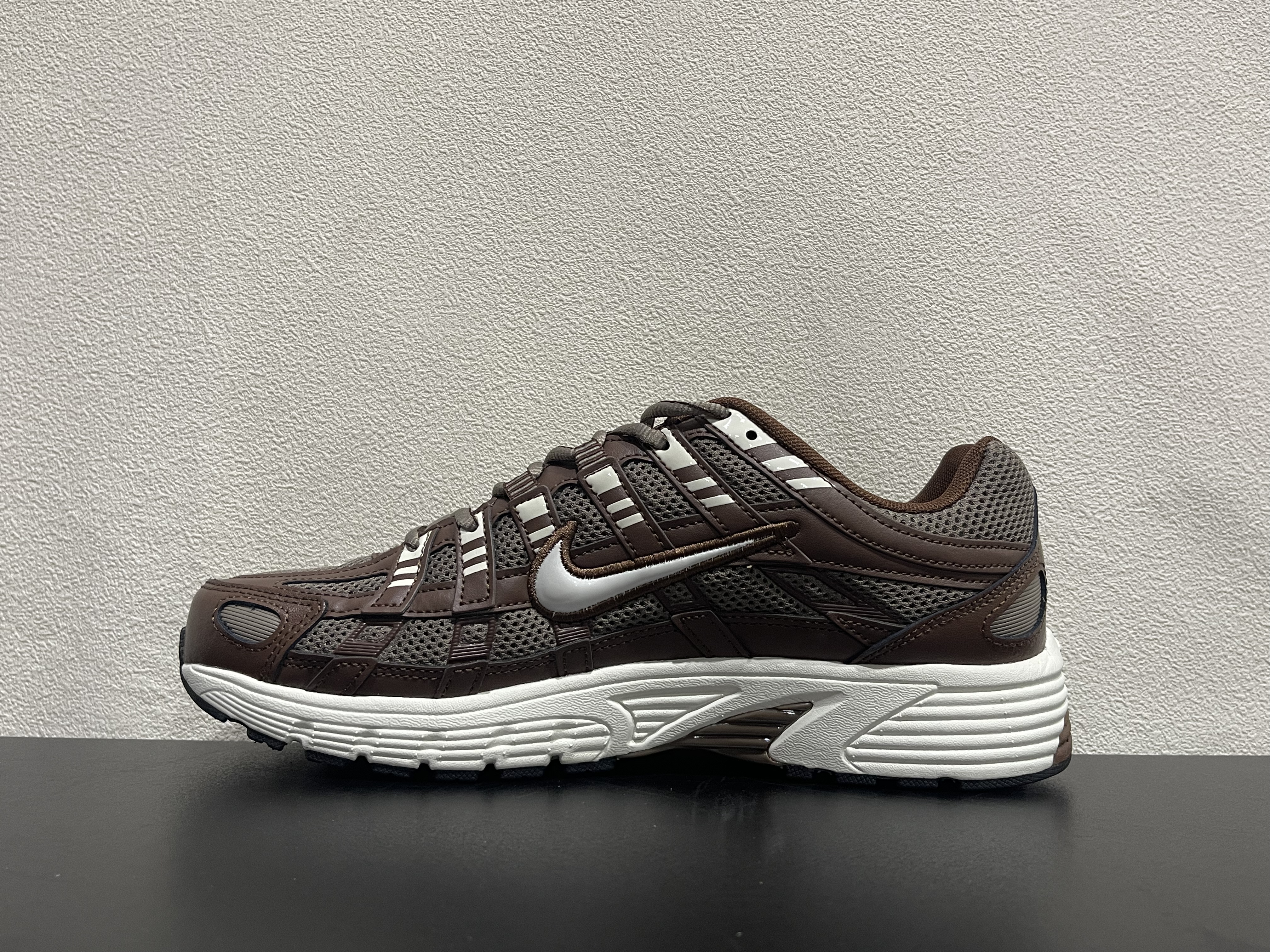 Nike P-6000