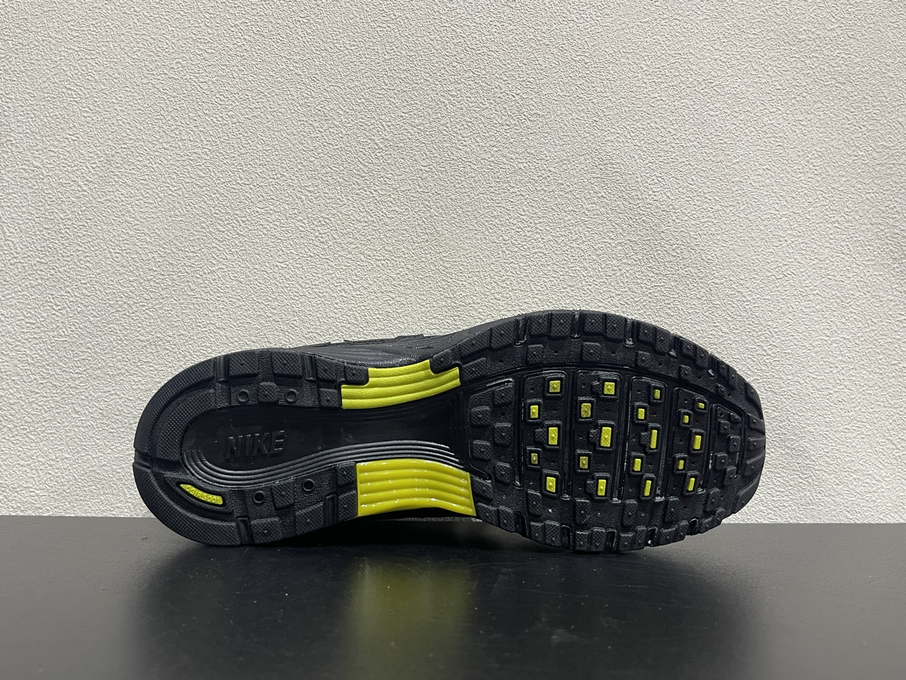 Nike P-6000(36-47.5)