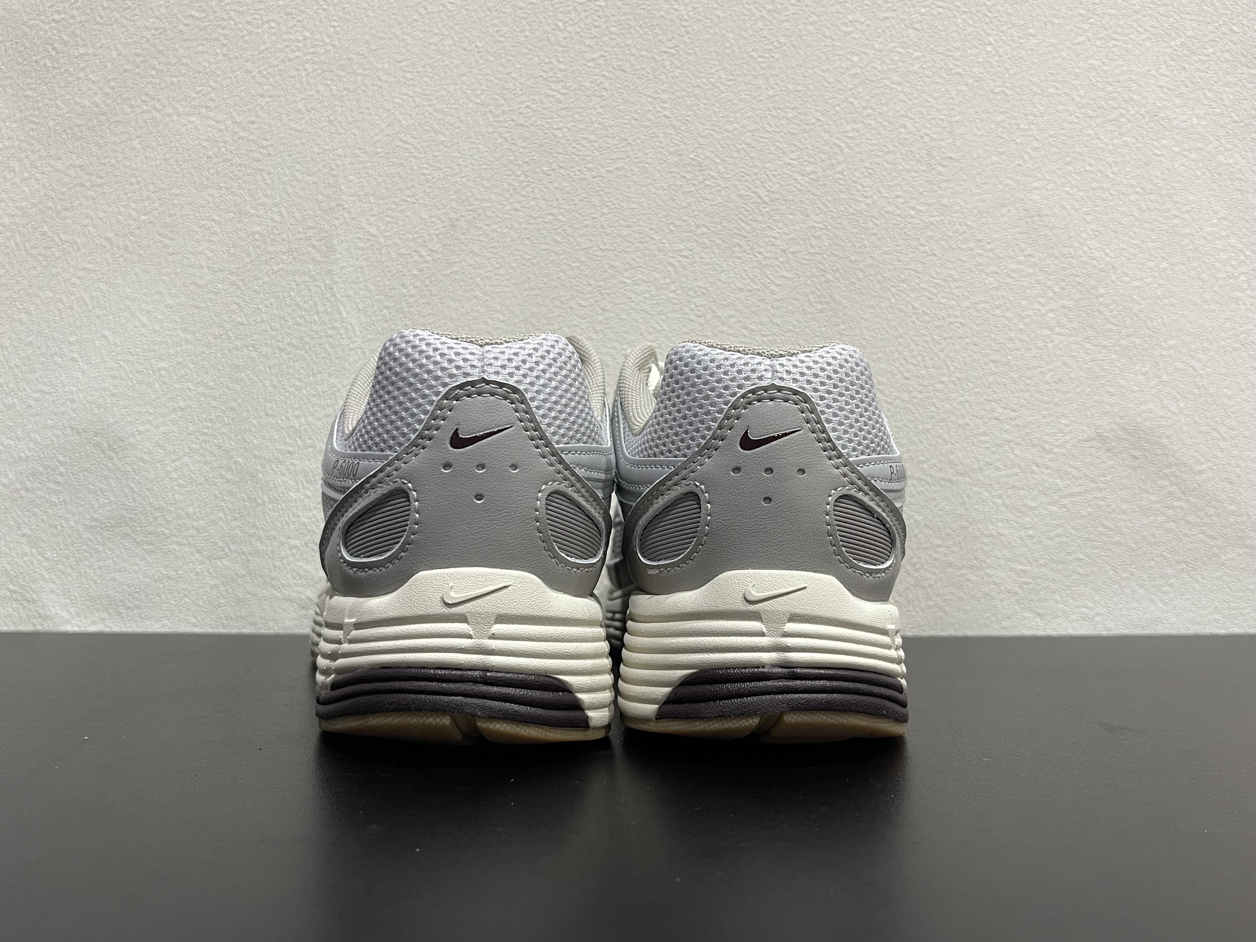 Nike P-6000(36-47.5)