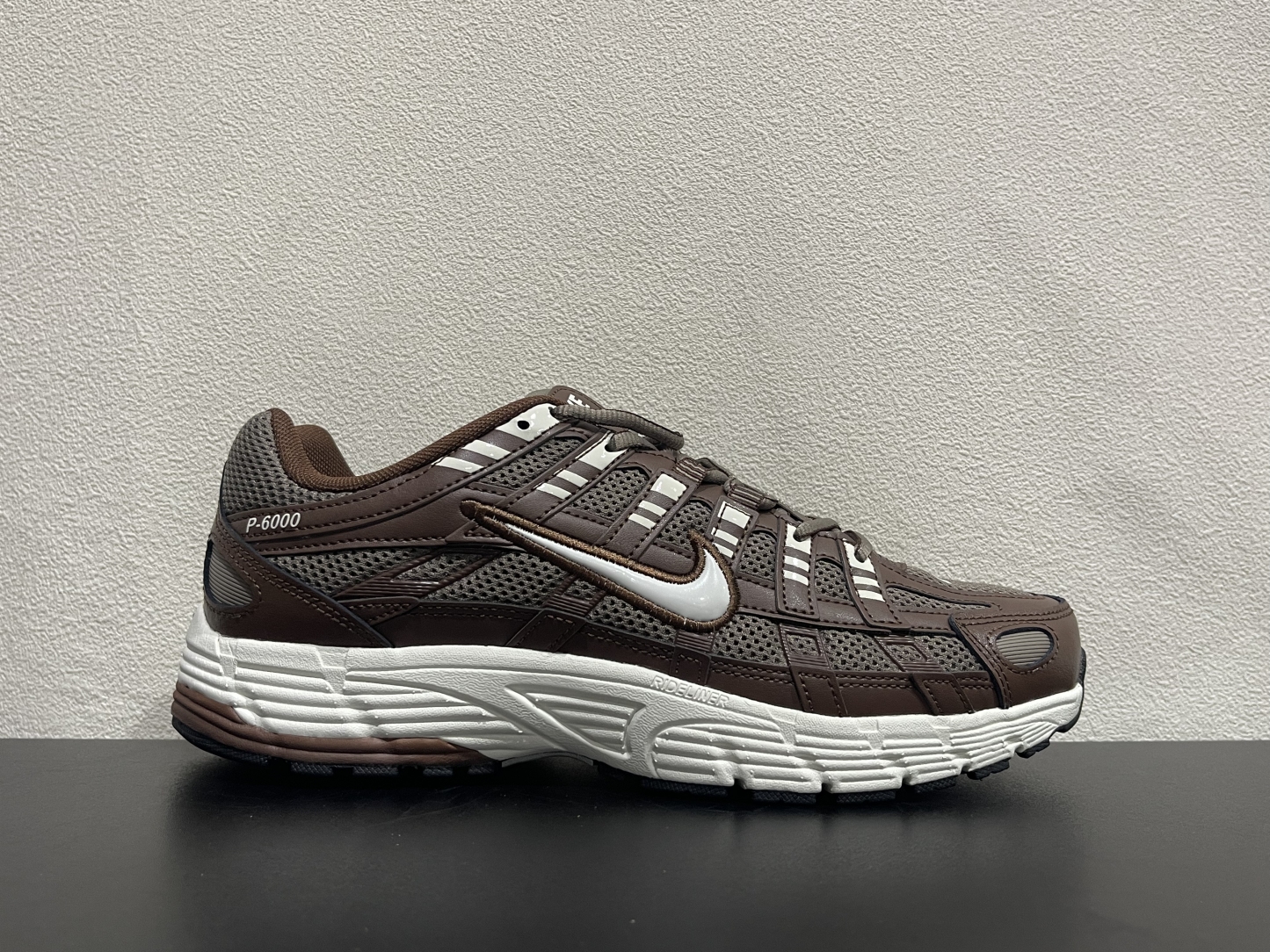 Nike P-6000