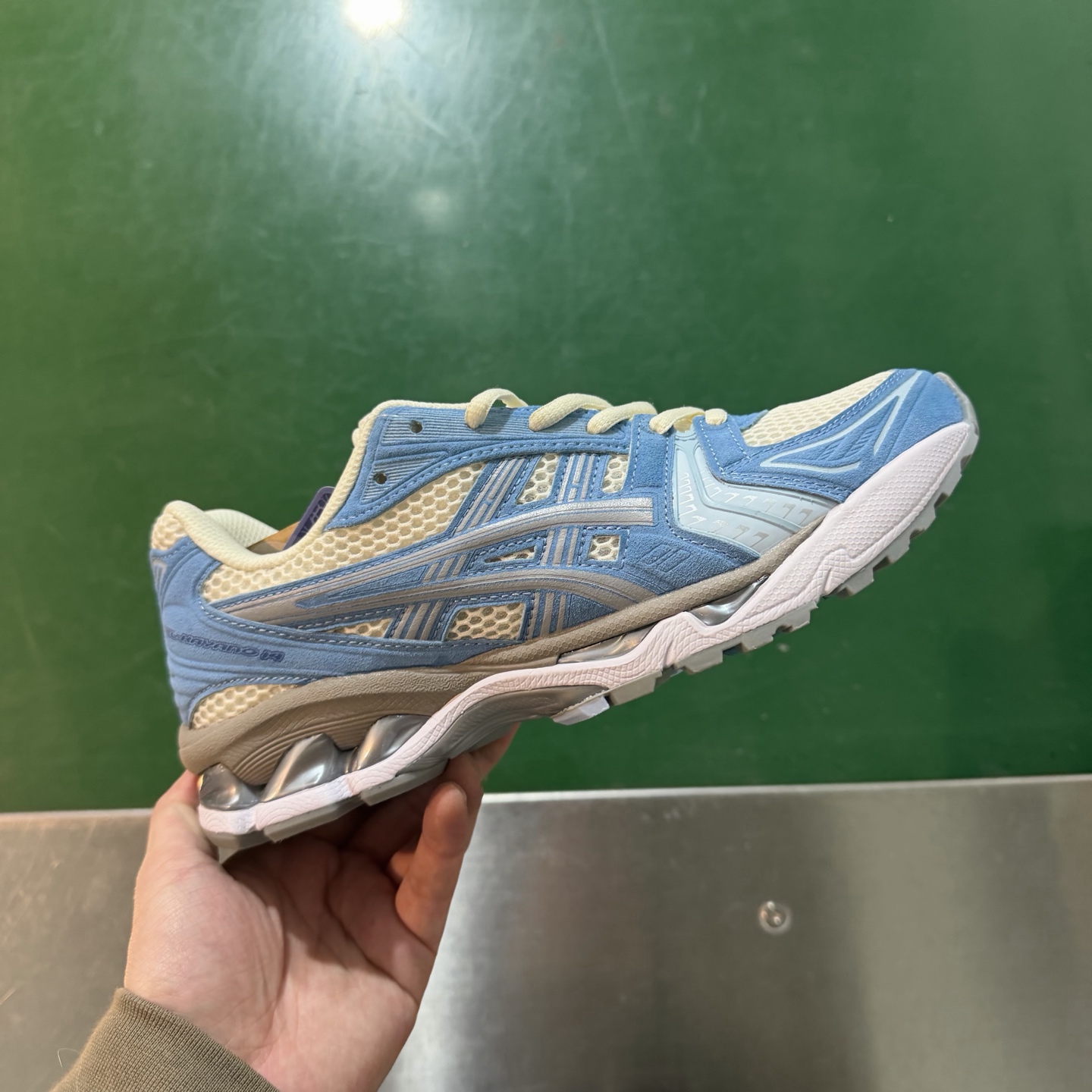 Asics Gel-Kayano 14 （特價福利）