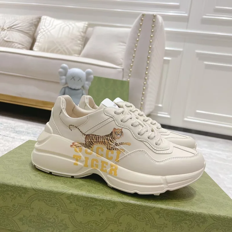 gucci 老爹鞋 系列