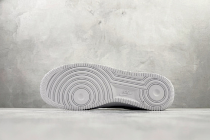 特價 Nike Air Force 1聯名NOCTA