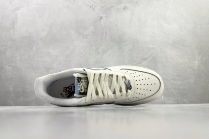 特價 Nike Air Force 1 馬年限定