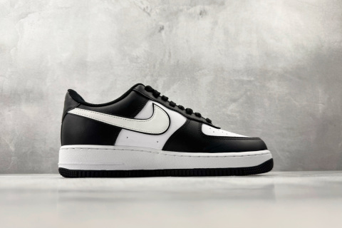 特價 Nike Air Force 1 "panda"