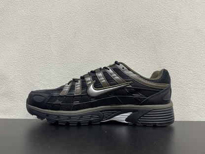 Nike P-6000(39-47.5)