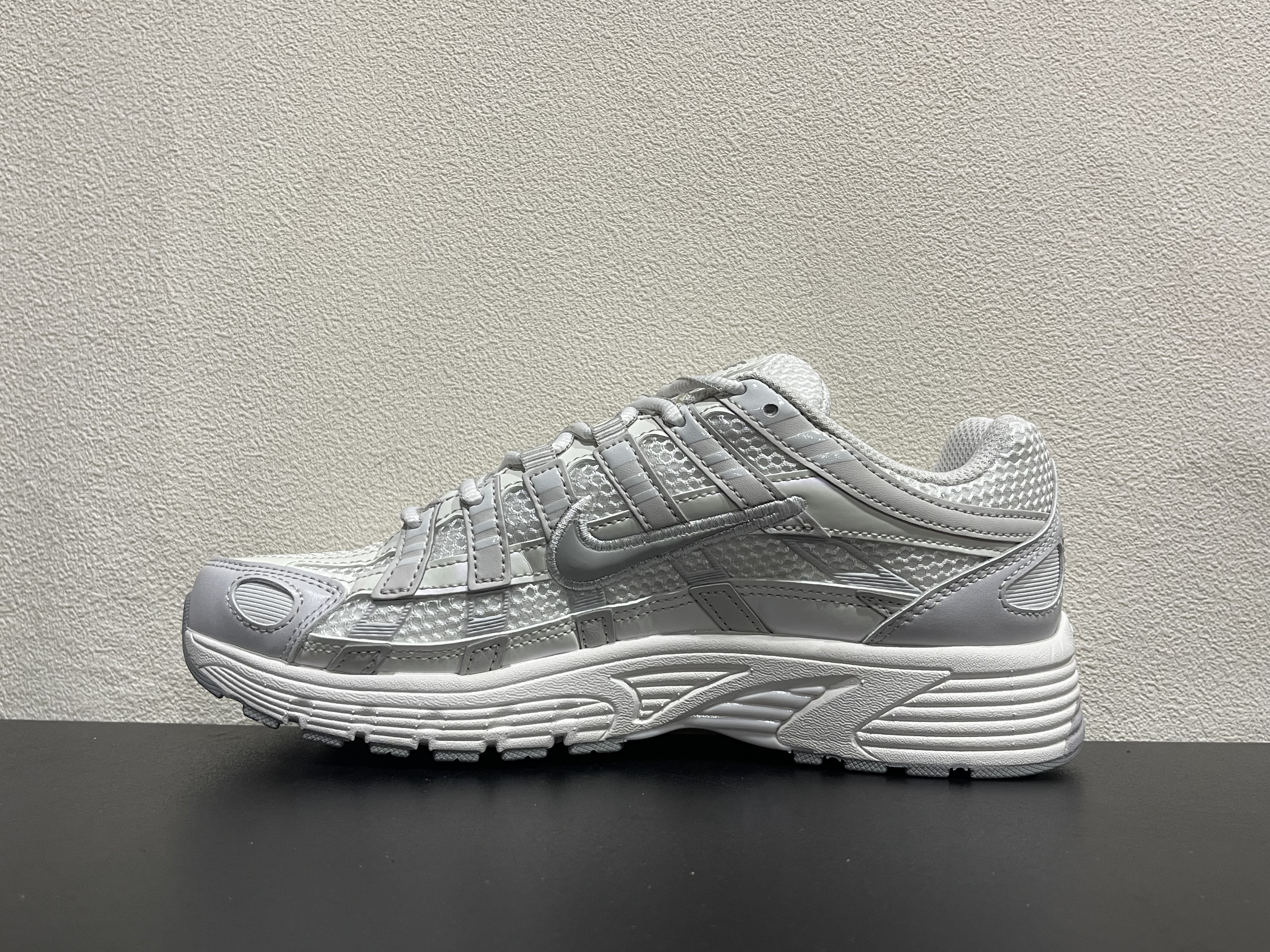 Nike P-6000(36-45)