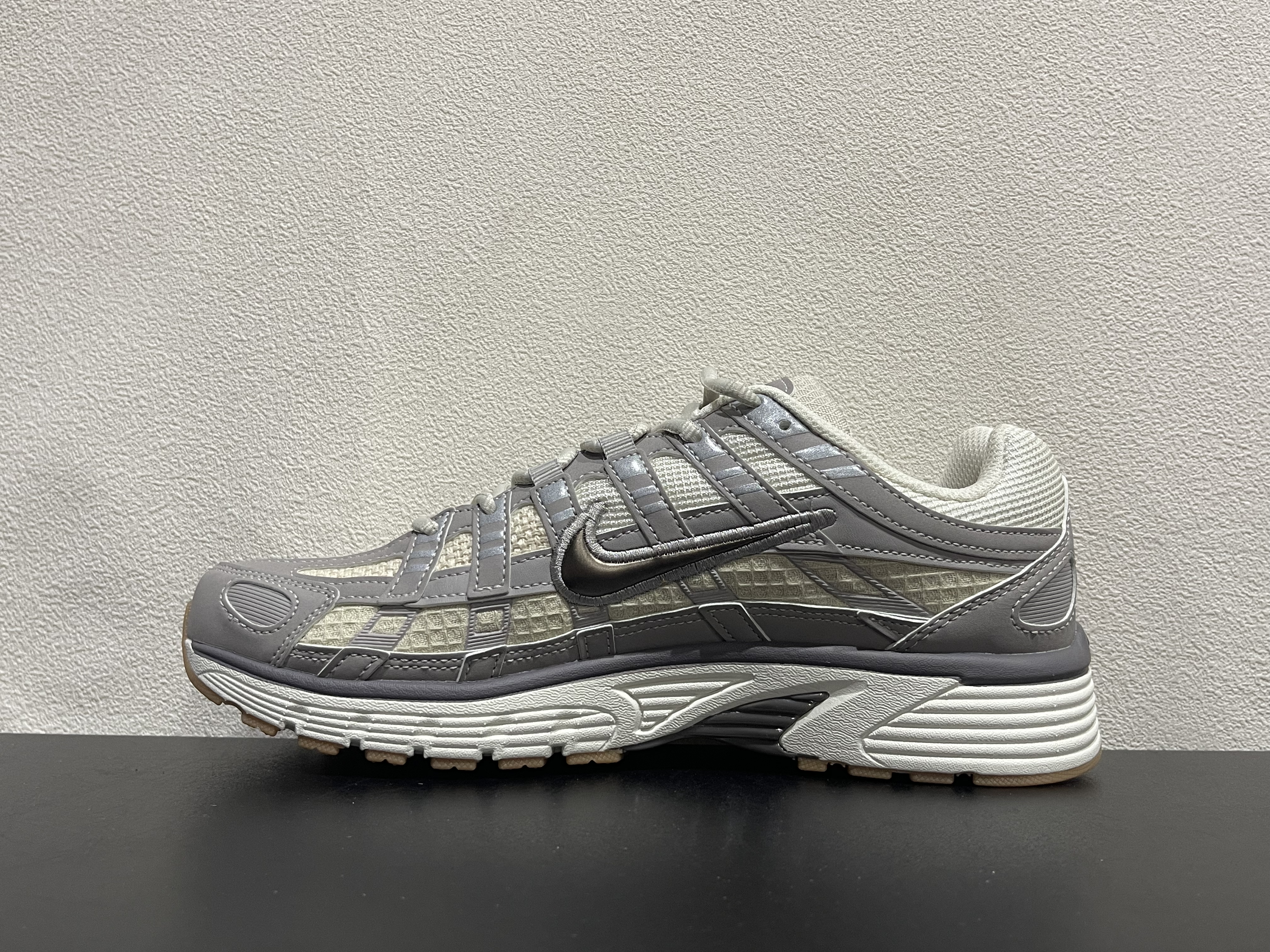Nike P-6000(36-45)