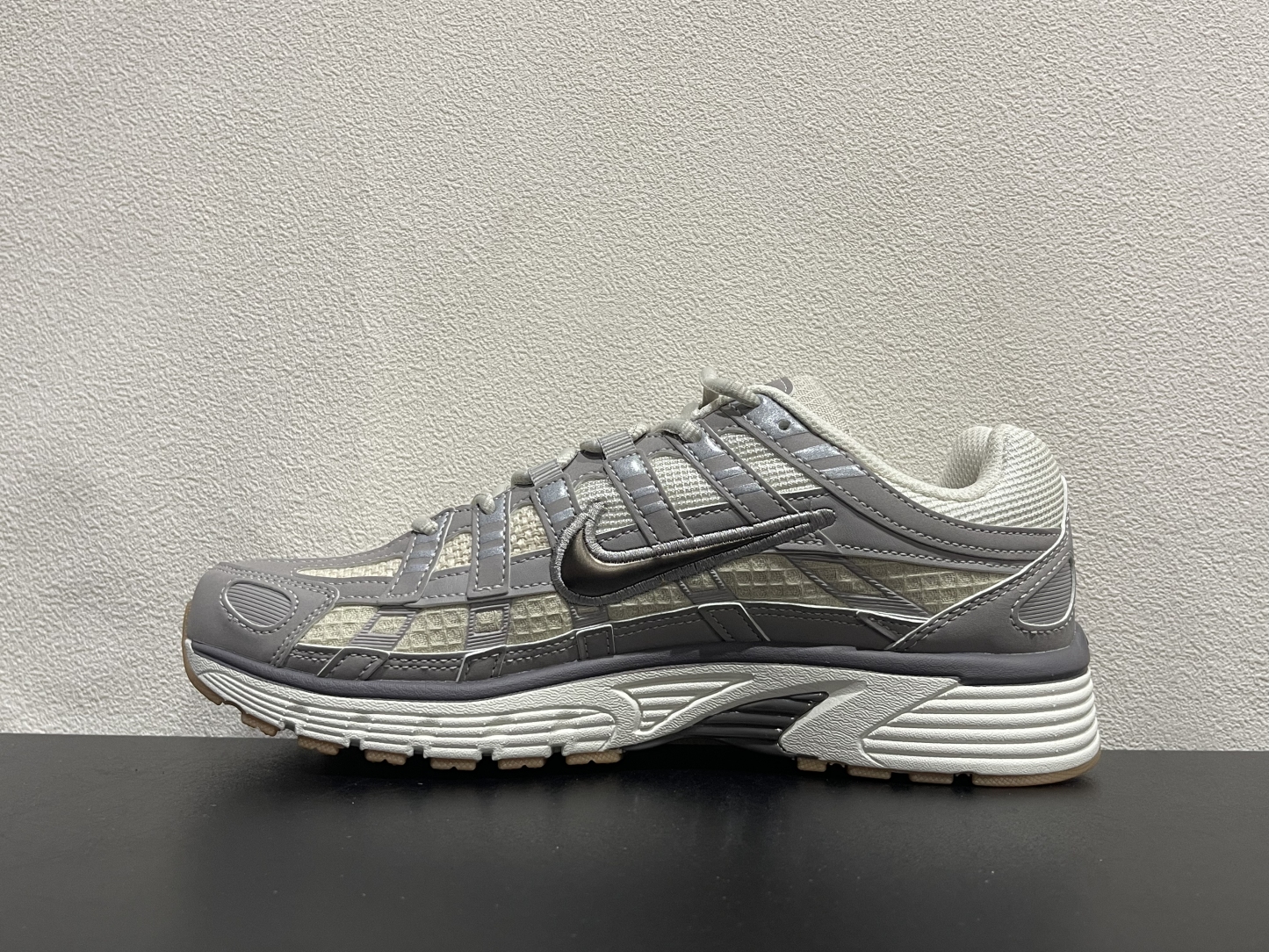 Nike P-6000(36-45)