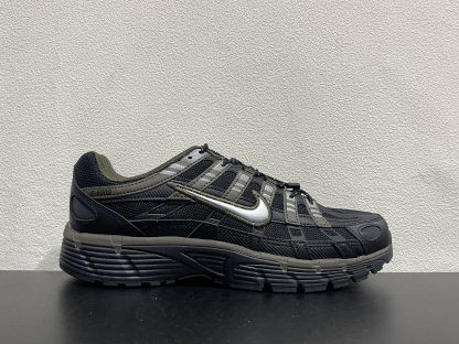 Nike P-6000(39-47.5)