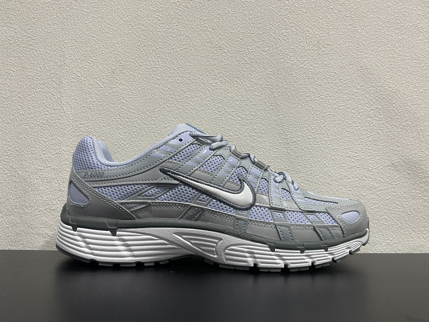 Nike P-6000
