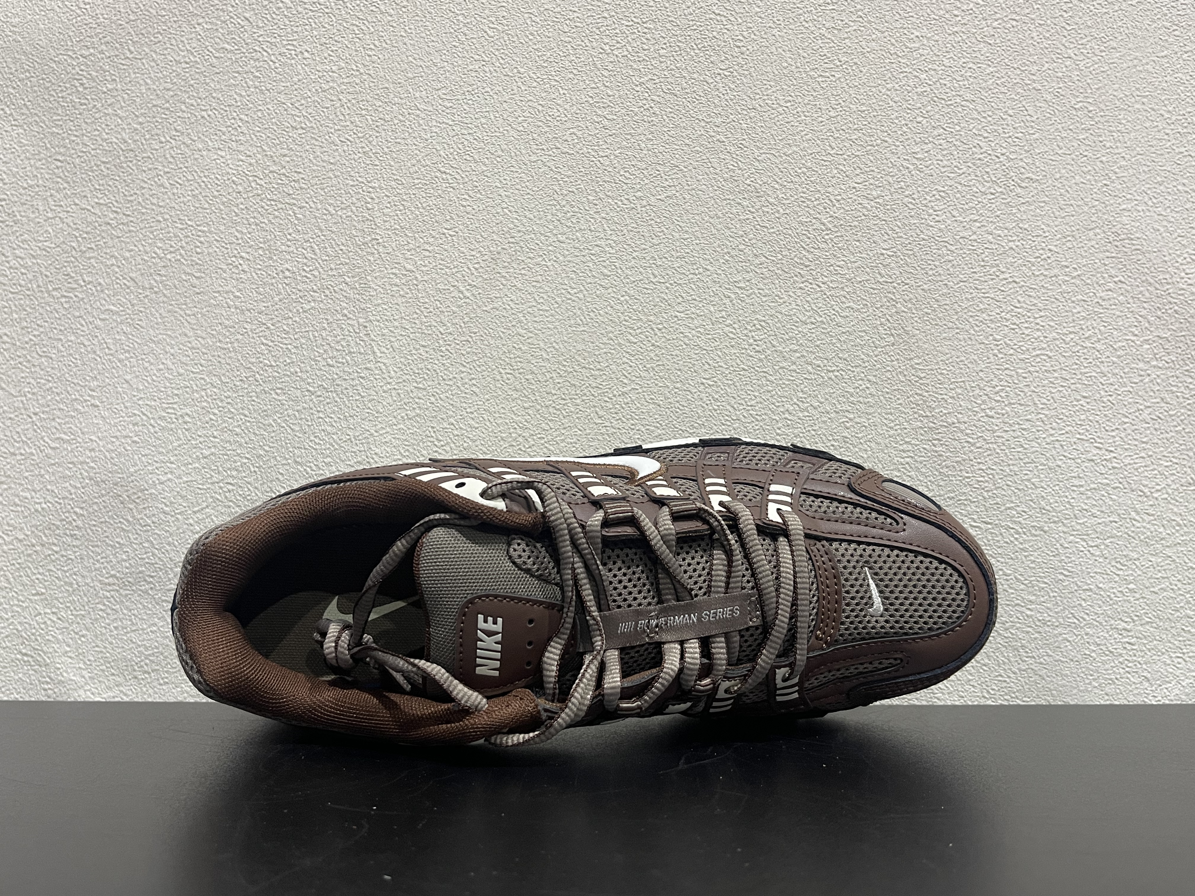 Nike P-6000