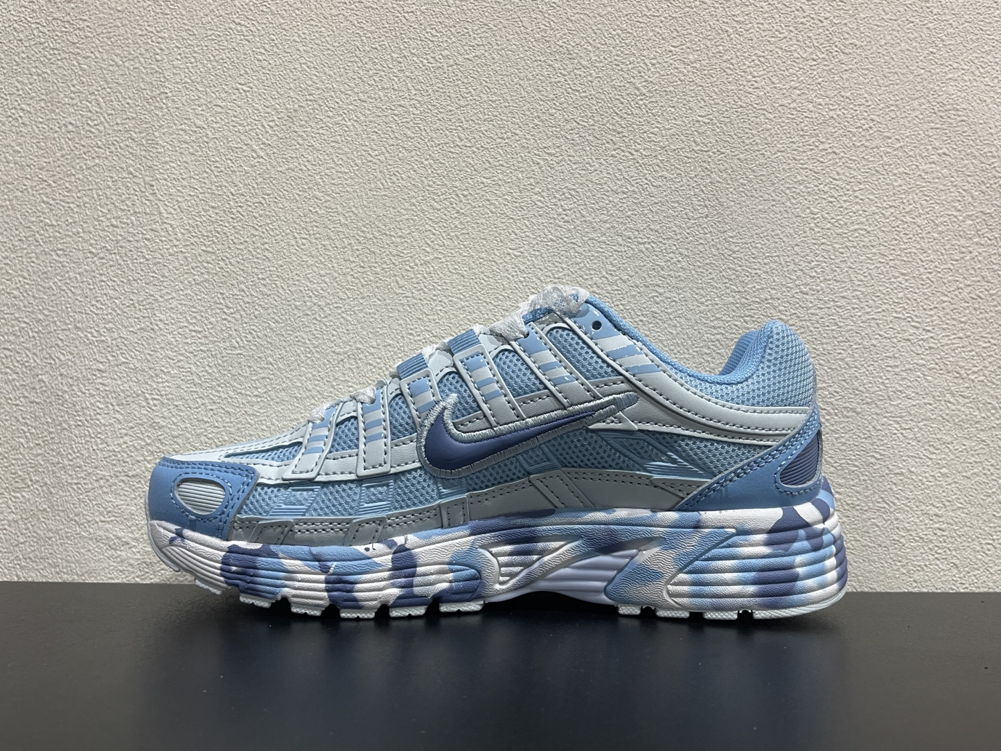 Nike P-6000(36-41)