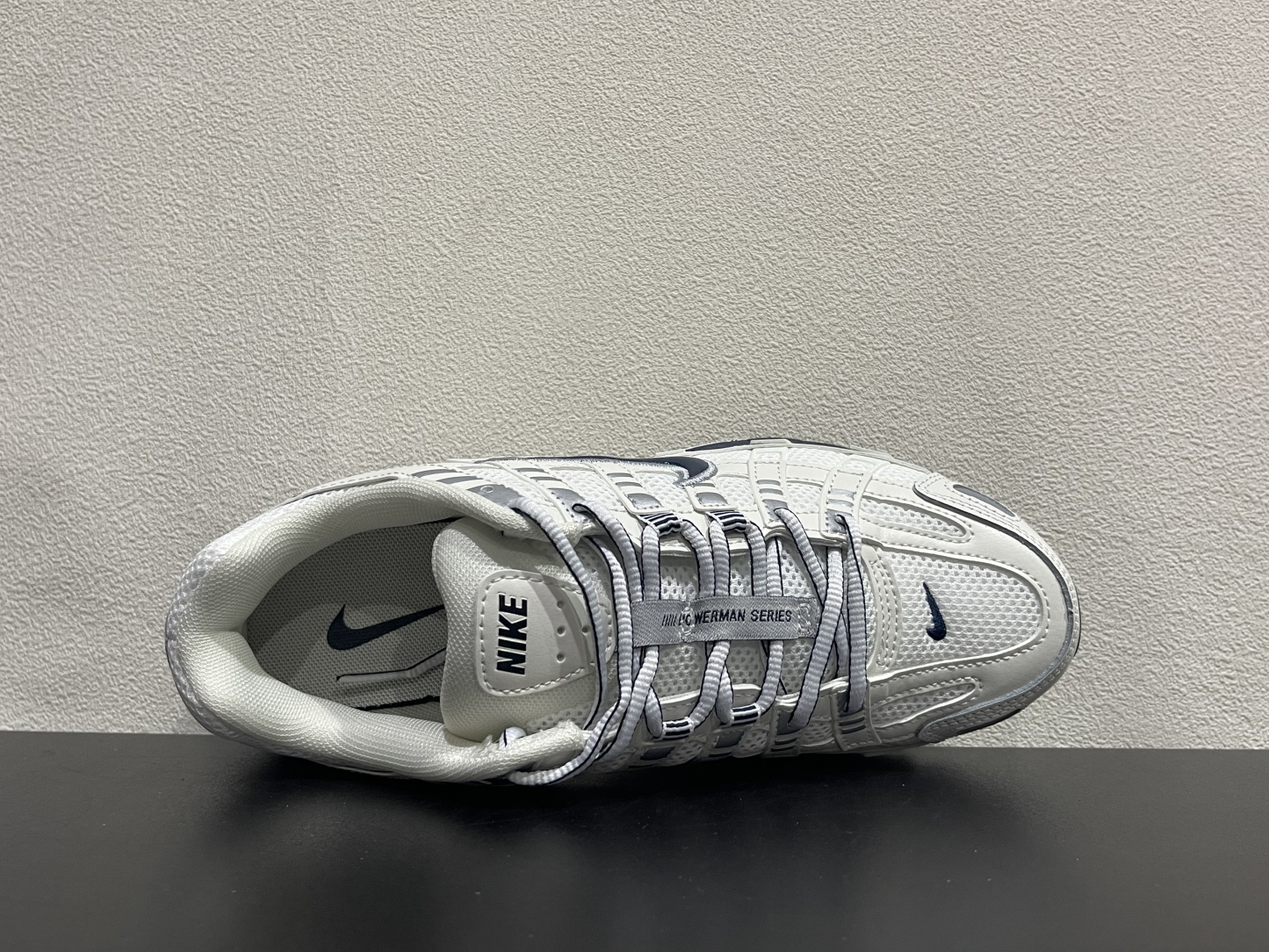 Nike P-6000(36-47.5)