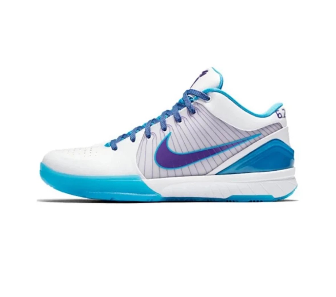 kobe 4 系列（尺寸建議偏大0.5號拿）
