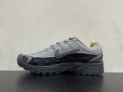 Nike P-6000(39-47.5)