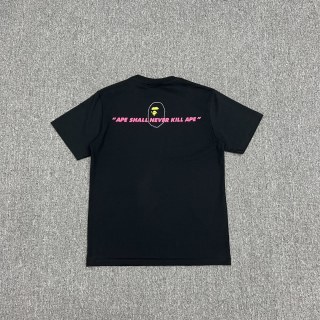 BAPE迷彩猿人头图案撞色字母印花短袖T恤