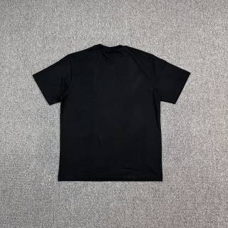 A BATHING APE FW25 BAPE鲨鱼鲨星人字母图案印花